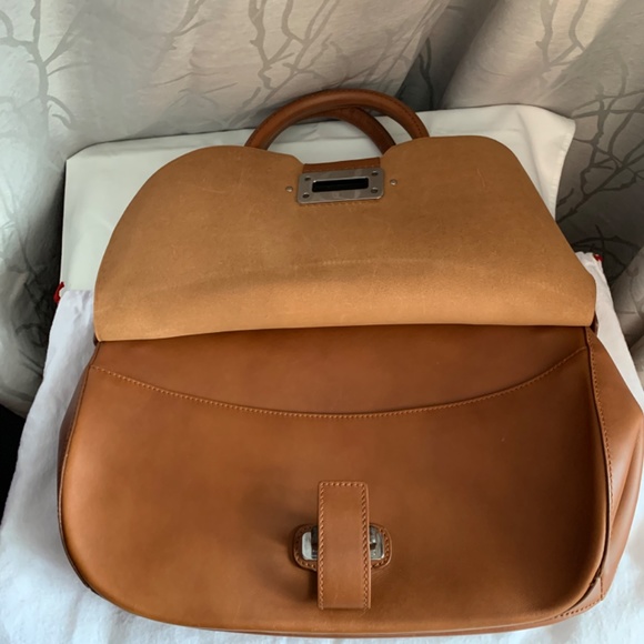 Salvatore Ferragamo Leather Shoulder Bad - Picture 4 of 8